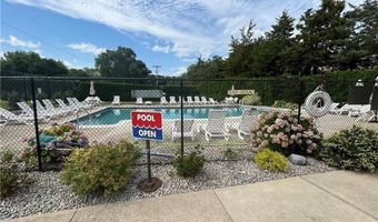 196 Old River Rd 147, Lincoln, RI 02865
