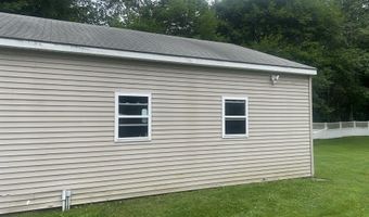 277 Manchester Rd, Belgrade, ME 04917