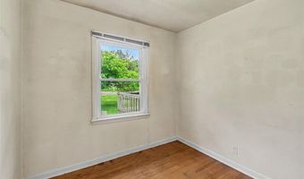 228 Newton Pl, Ballwin, MO 63021