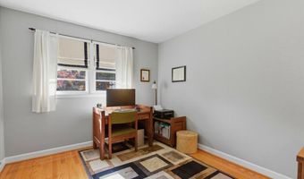 4703 EXETER St, Annandale, VA 22003