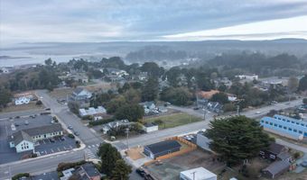 1105 Baltimore Ave SE, Bandon, OR 97411