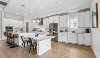 6092 HIDDEN BRANCH Dr, Apollo Beach, FL 33572
