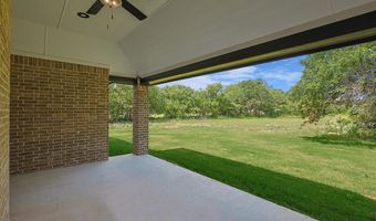 2084 Glenhollow Dr, Weatherford, TX 76088