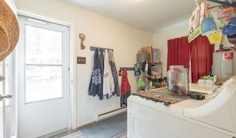 759 Terra Alta Dr, Aylett, VA 23009