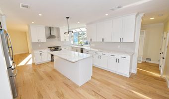 2100 Princeton Ct, Allenwood, NJ 08720