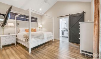 192 Virginia Ave, Asheville, NC 28806