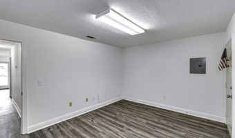 1041 Lake Vlg, Brandon, MS 39047