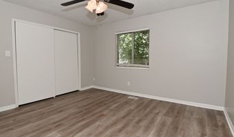 8933 Rock Island Ct, Indianapolis, IN 46217