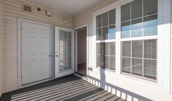 964 W Summerfield Glen Cir 96, Ann Arbor, MI 48103