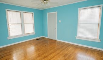 424 W South St, Benton, AR 72015