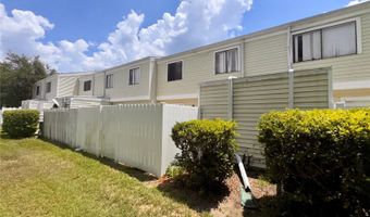678 LESLIE Ct 678, Altamonte Springs, FL 32701