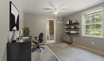 96 Taylor Woods Rd, Belgrade, ME 04917