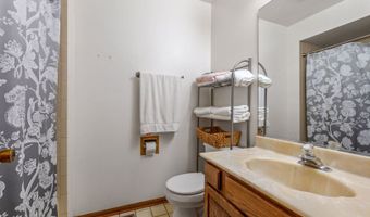 11231 S Lamon Ave, Alsip, IL 60803
