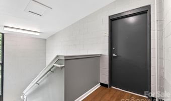649 Raphael Pl, Charlotte, NC 28205