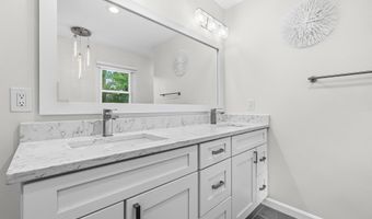 9403 FERRY LANDING Ct, Alexandria, VA 22309