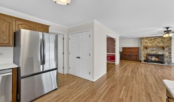 584 S POES Rd, Amissville, VA 20106