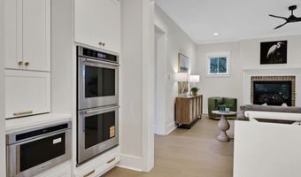 1 Greeters Ln, Bluffton, SC 29909