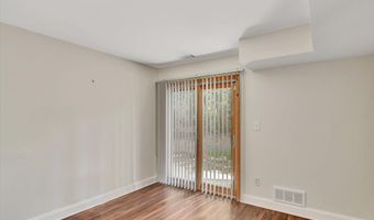 31 Balmoral Ct, Aberdeen, NJ 07747