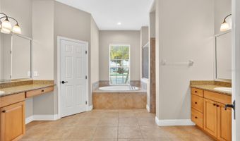 5300 CUB LAKE Dr, Apopka, FL 32703