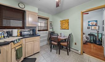 659 Kennedy Blvd, Bayonne, NJ 07002