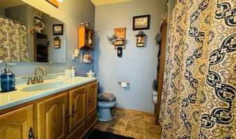 6231 Ridgetop Rd, Anderson, CA 96007