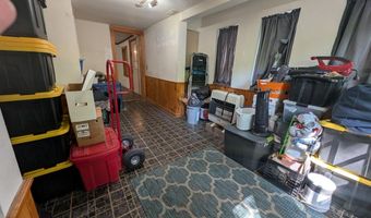 40 Walter St, Bangor, ME 04401