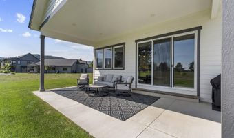 40 Bunker Ln, Blanchard, ID 83804