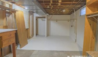 2513 Newton Ave, Cody, WY 82414