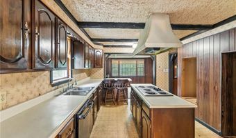 1014 Victory Hwy, North Smithfield, RI 02896