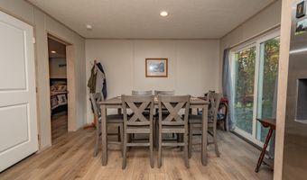 3 Back Rd, Abbot, ME 04406