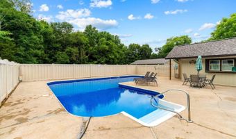 122 Nash Dr, Athens, TN 37303
