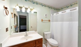 58 Colonial Point Dr, Bells, TN 38006