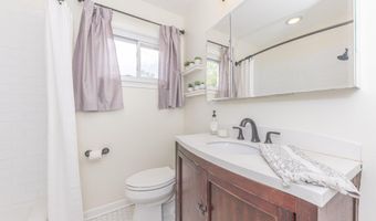 1729 Weldon Blvd, Ann Arbor, MI 48103