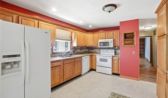 603 E Main St, Anna, OH 45302