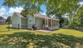 130 Childmark Dr, Albertville, AL 35950