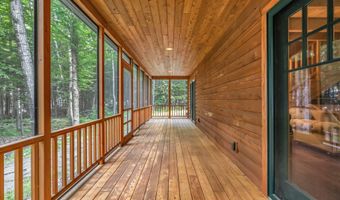 37 Parkhill Point Rd, Belgrade, ME 04917