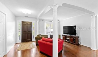 60 Thomas Sumter St, Beaufort, SC 29907