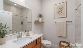 39 Hubbard Ave, Asheville, NC 28806