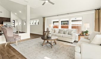 215 Seminole Trl, Alvarado, TX 76009