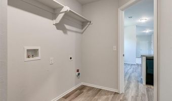 924 Hudson Rd, Chickasha, OK 73018