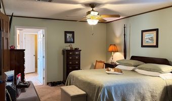 5686 Golden Isle W, Baxley, GA 31513