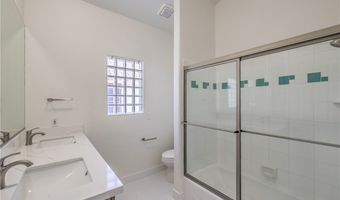 5152 Forest Oaks Dr, Las Vegas, NV 89149