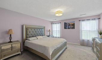 747 Onyx Cir, Boiling Springs, SC 29316