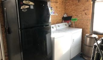 933 E Quarry Rd, London, TX 76854