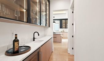 3108 6TH St N, Arlington, VA 22201