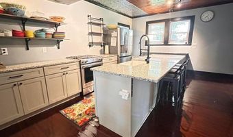 509 E Saint Victor St, Abbeville, LA 70510