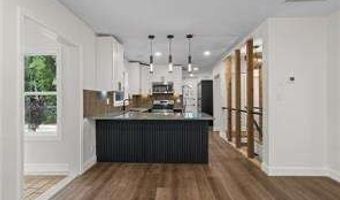 1658 Altadena, Atlanta, GA 30311