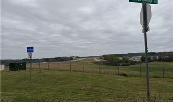 727 Airport Rd, Baldwin, GA 30511
