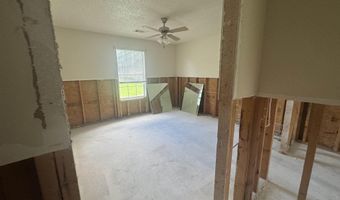 1811 Birchwood Dr, Beebe, AR 72012