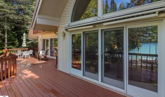 2646 S East Torch Lake Dr, Bellaire, MI 49615